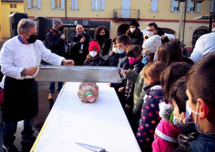Castelnuovo, dal superzampone al minizampone: ma è comunque festa