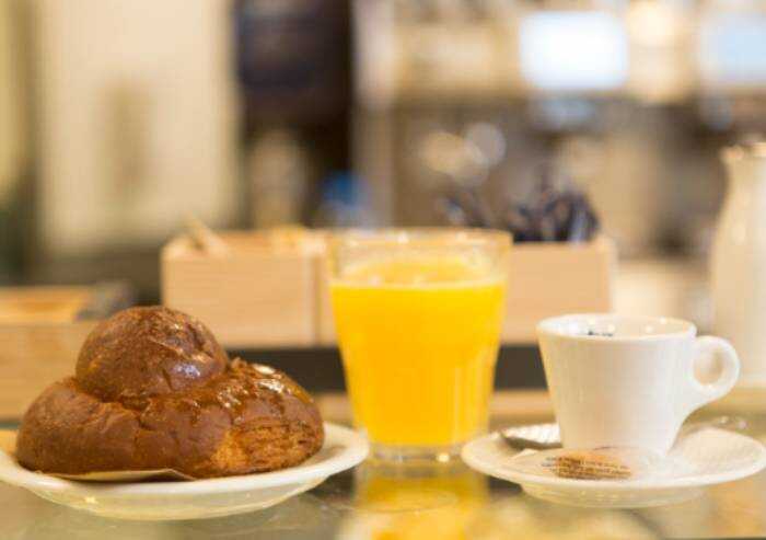 Il Governo precisa: caffè al bar anche senza green pass