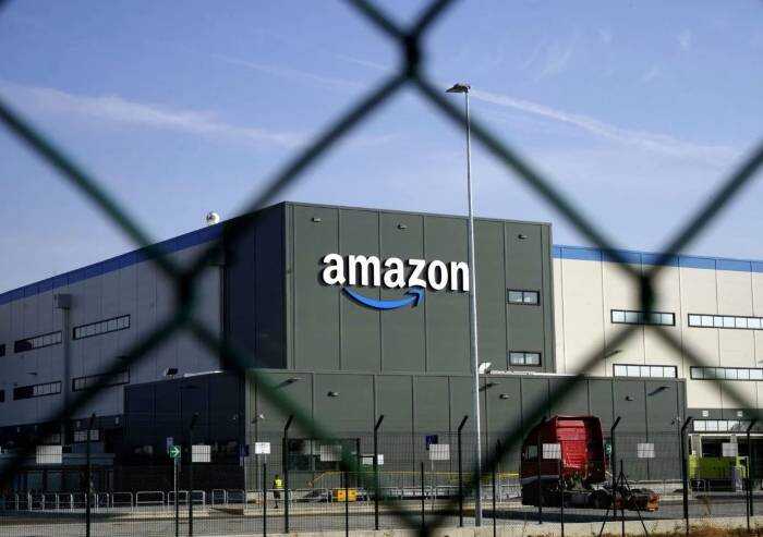Abuso posizione dominante: Amazon sanzionata per oltre un miliardo