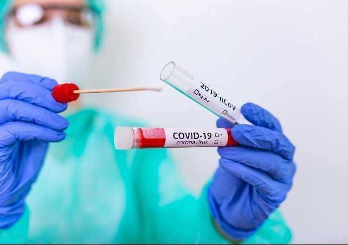 Tamponi anche per i vaccinati: Locatelli li vuole. Fedriga pure