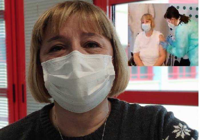 27 dicembre 2020 e 2021: un anno di vaccini a Modena nel volto di Alda