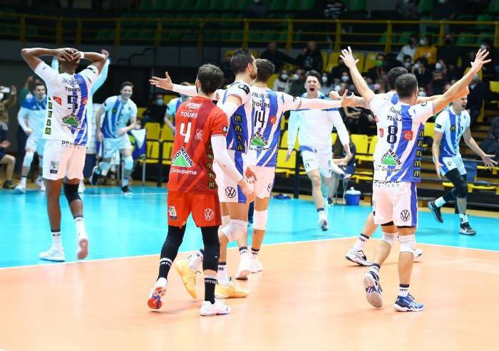 Coppa Cev Volley: Modena fuori, avanza Tours