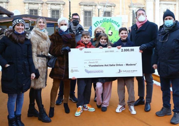 Il Natale Modenamoremio genera solidarietà