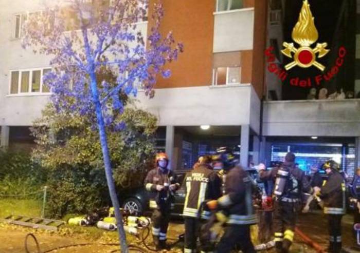 Tragedia a Reggio Emilia, due fratellini morti in un incendio