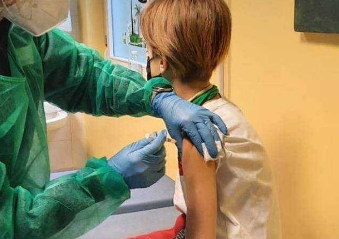 Vaccini: in 359 in tutta la provincia nell'open-day per 5-19 anni