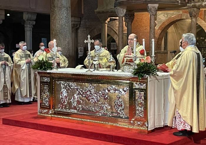 'Vedendo le folle, ne sentì compassione'