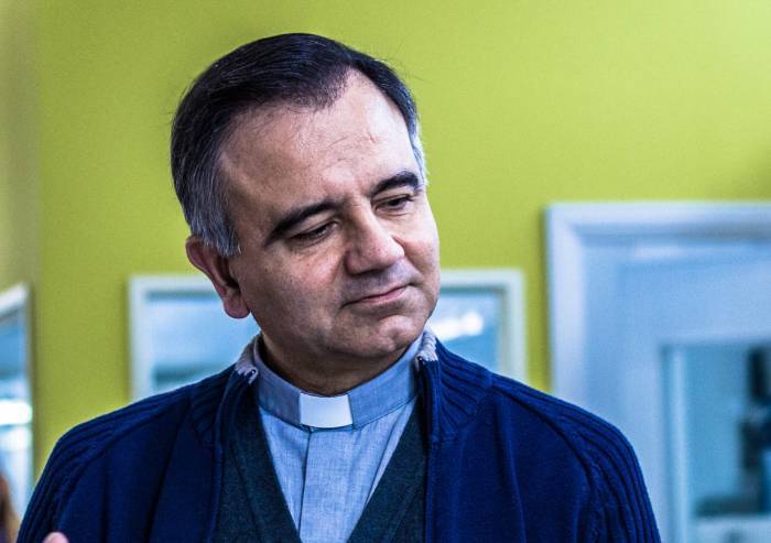 'Caro monsignore, per la Chiesa forse l'ascolto deve prevalere sempre'