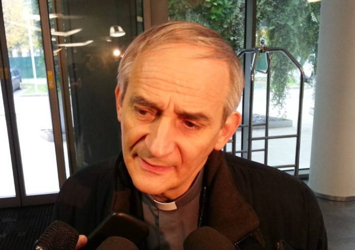 Caro-bollette, Zuppi: 'Molti parroci faticano ad arrivare a fine mese'