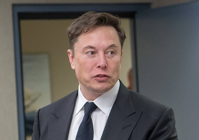 Elon Musk si schiera coi camionisti canadesi no vax e attacca Trudeau