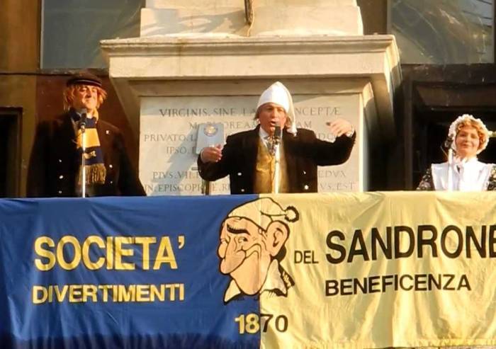 Giovedì grasso: piazza Grande con maschere e mascherine, Sandrone: 'Sarà uno sproloquio pungente'