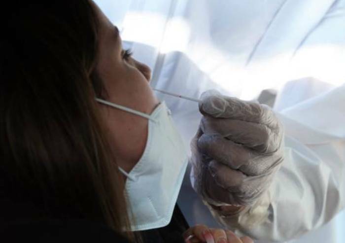 Profughi a Modena, subito tesserino sanitario, ma nessun obbligo di vaccinazione e di green pass