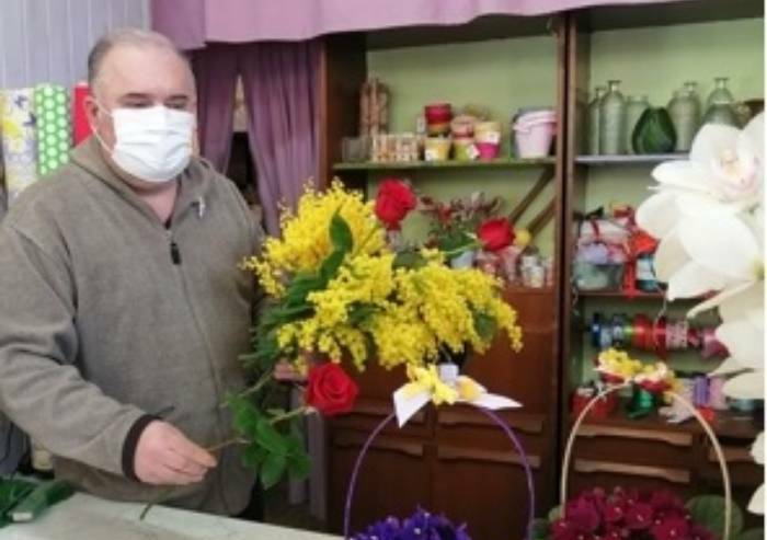 8 marzo, appello Assofioristi Modena: 'Le forze dell'ordine ci aiutino contro gli abusivi'