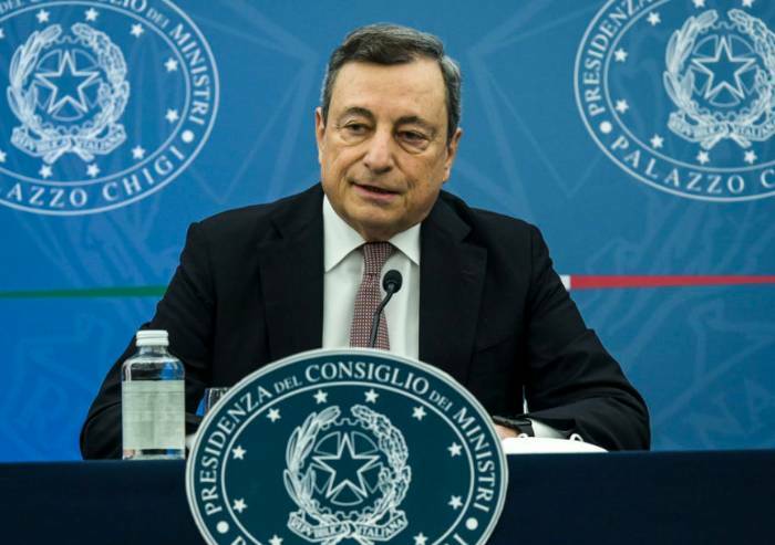 Ucraina, Draghi: 'Nato è la nostra forza, lavoriamo su altre sanzioni'