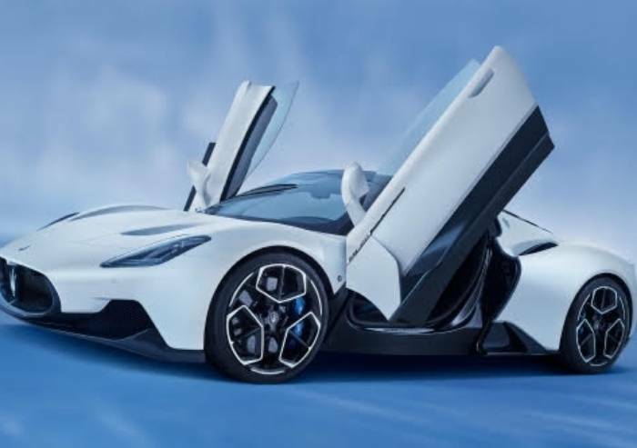 Maserati: la MC20 rilancia e 'satura' lo stabilmento modenese