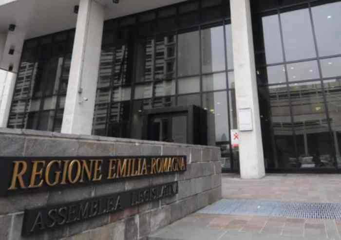 Sanità E-R: buco Covid da 600 milioni, e il caro energia ne mette 55