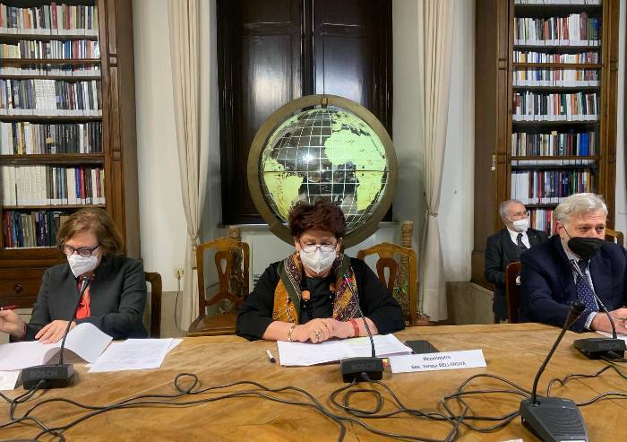 Tavolo autotrasporto, associazioni aprono alla Bellanova: nessun fermo