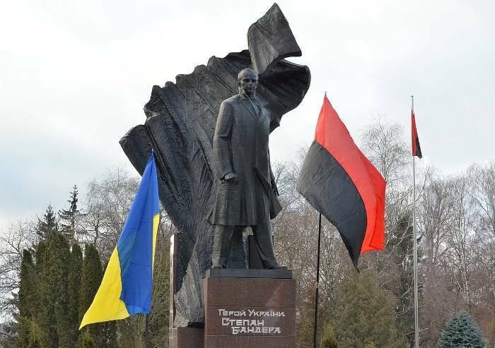 Ucraina: dal mito filo-nazista di Stepan Bandera a Bella Ciao