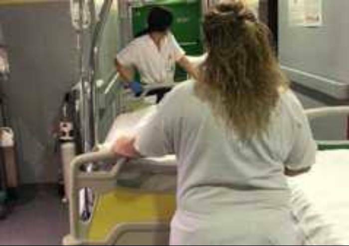 'Infermieri Ucraini al lavoro negli ospedali Italiani, il governo chiarisca'