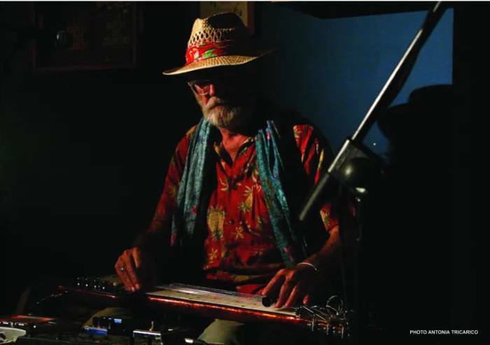 Domani Mike Cooper in concerto a Bologna