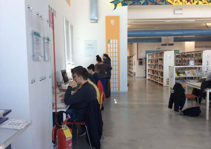 Finale Emilia, rubati i Pc della biblioteca comunale