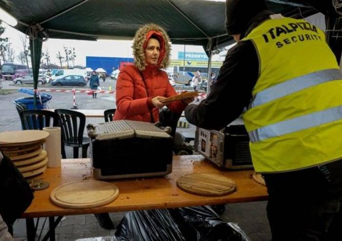 Italpizza per l'Ucraina, già 5mila pizza servite ai rifugiati