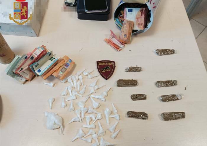 Modena: droga nello zaino, arrestata una ragazza 23enne italiana