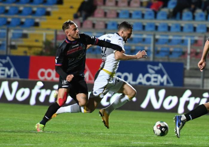 Modena, festa sfumata, 1-1 col Gubbio, e la Reggiana vince al Mapei