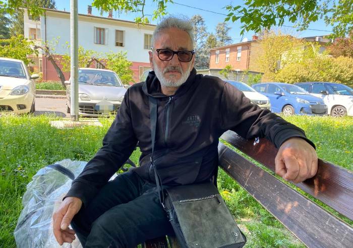 'Castelfranco, a 64 anni costretto a dormire su una panchina al parco'