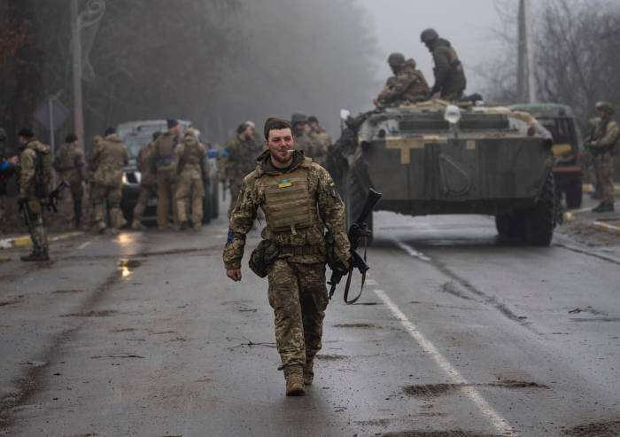 Ucraina, il clima guerrafondaio forse sta cambiando in Europa