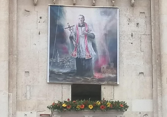 ‘Don Lenzini martire ucciso da partigiani comunisti. L’Anpi taccia’