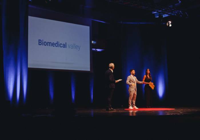 Biomedical Valley, 60 anni di distretto biomedicale raccontato dalle imprese