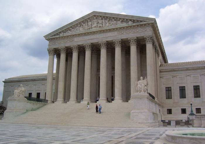 Corte Suprema Usa cancella la sentenza sul diritto all’aborto