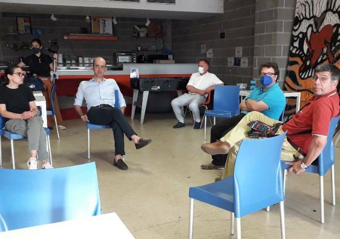 'Forum Pd all'Errenord, un clamoroso flop: nessun residente presente'