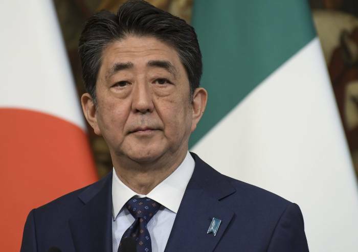 Ucciso l’ex premier giapponese Shinzo Abe: lutto internazionale