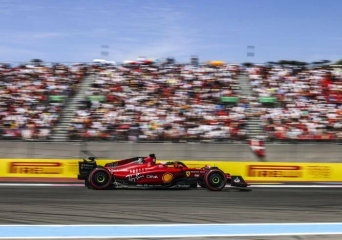 Leclerc in pole, la Ferrari illumina il Gp di Francia