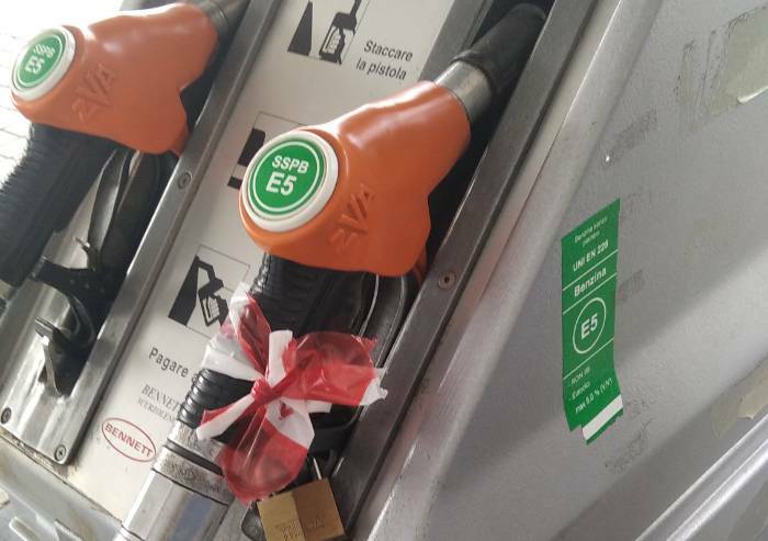 Modena, carburante col sovrapprezzo: multato distributore