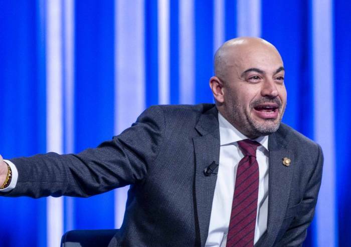 Anche Italexit ce la fa: liste di Paragone presenti in tutta Italia