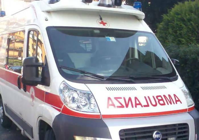 Ferrara, malore improvviso dopo il calcetto: muore a 23 anni