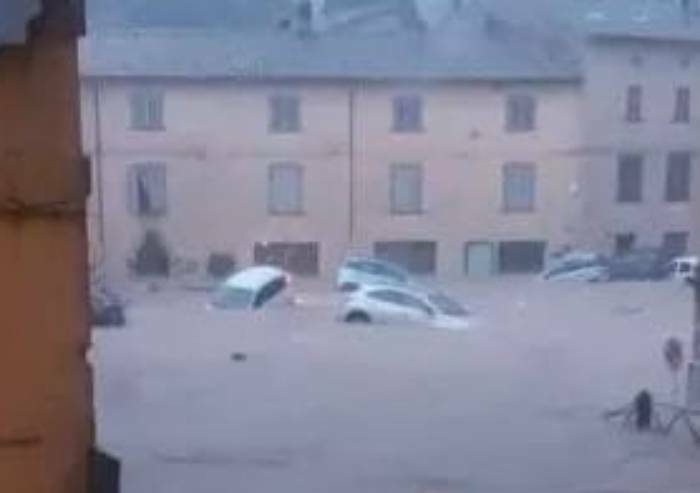 Bomba d'acqua nelle Marche, è tragedia: nove morti e due dispersi