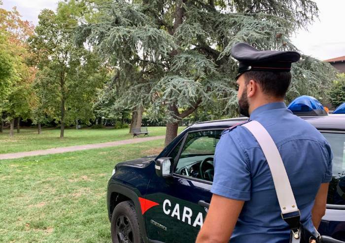 Orrore a Reggio, 60enne accusato di abusi sessuali su 2 sorelline