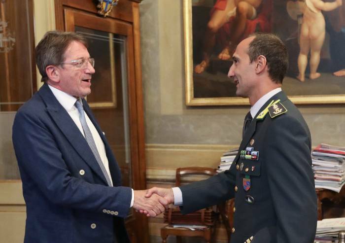 Modena, Muzzarelli accoglie il nuovo comandante della Finanza