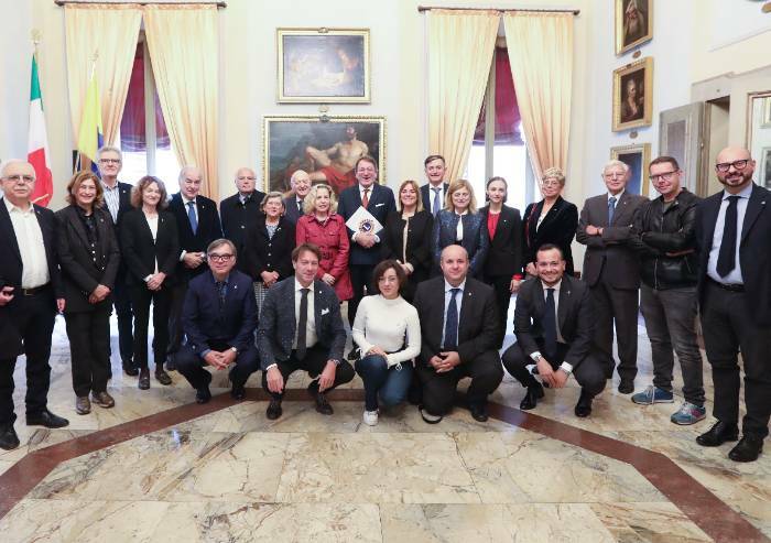 Modena, il sindaco riceve in Municipio i presidenti Lions