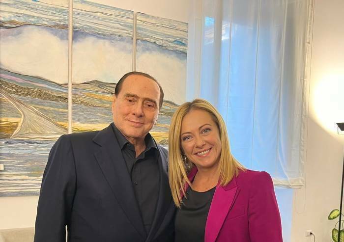 Accordo raggiunto, insieme da Mattarella