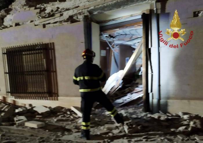 Cagliari, crollata di notte Aula Magna dell'Università