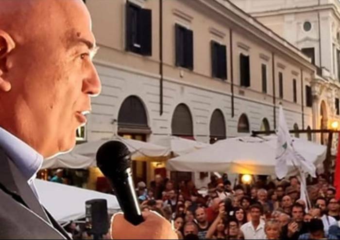 'La Pace non si arma': fiaccolata a Modena di Italia Sovrana Popolare