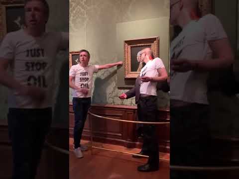 Attivisti clima, pomodoro contro la 'Ragazza con l'orecchino di perla'