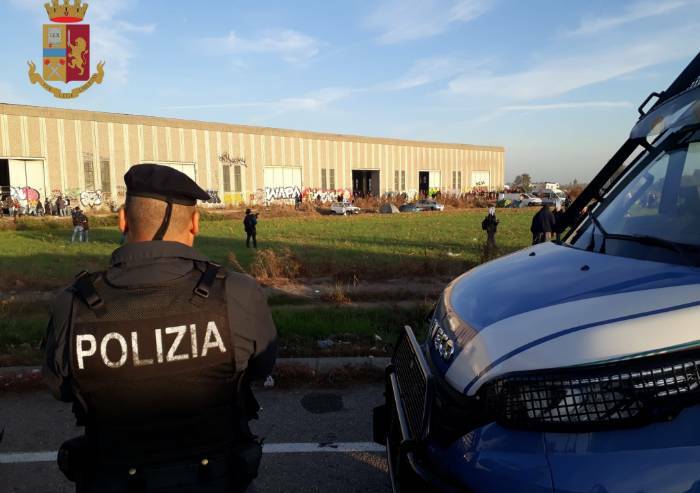 Rave Modena, capannone sotto sequestro, iniziate le operazioni di sgombero