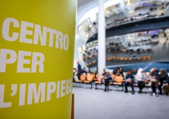 Dovevano trovare lavoro agli altri, e hanno perso il loro: stop agli ultimi 'Navigator'