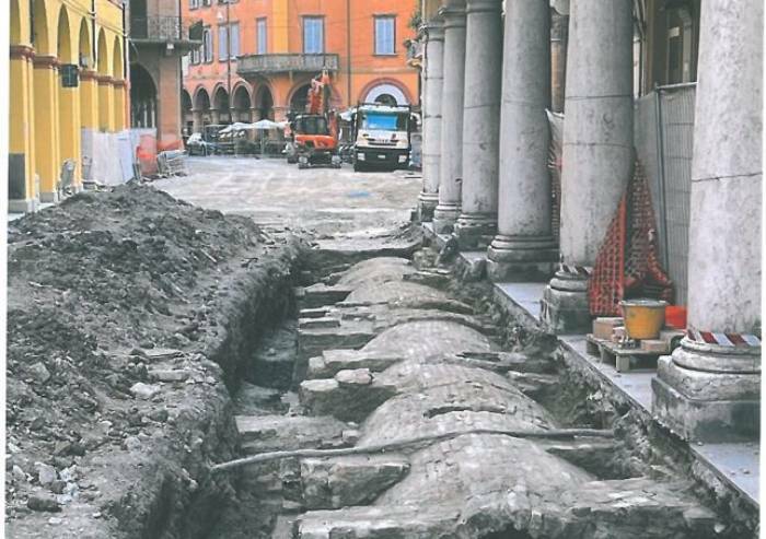'Modena, distrutte le volte cinquecentesche interrate in Canalchiaro'