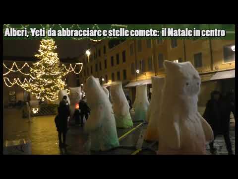 Una stella cometa, nove yeti e tre grandi alberi: Modenamoremio illumina il centro